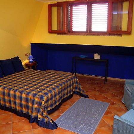 Bb Doliahouse Bed & Breakfast Dolianova ห้อง รูปภาพ