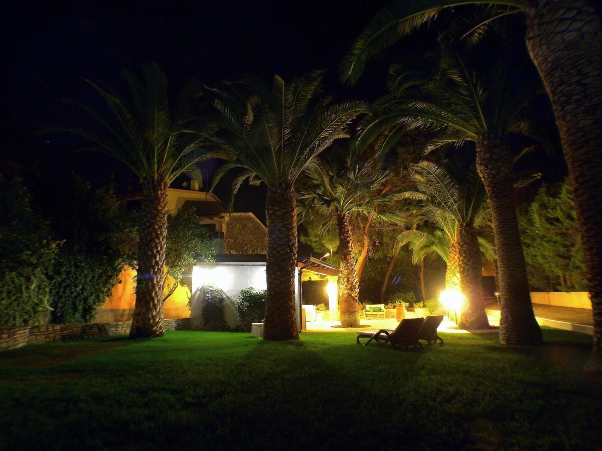 Bb Doliahouse Bed & Breakfast Dolianova ภายนอก รูปภาพ